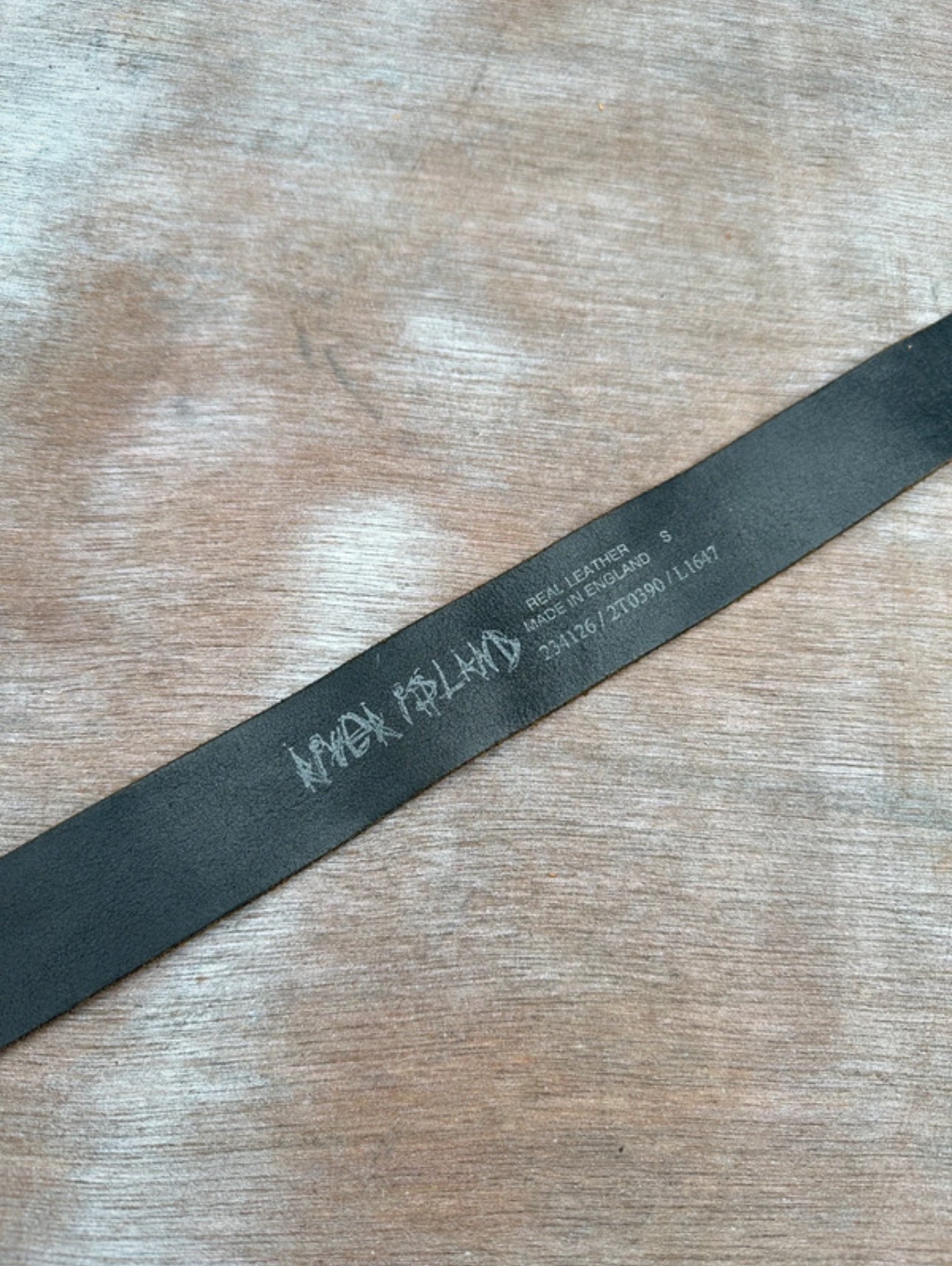 Black Leather Belt — Geometric Chrome Plate Buckle (40”)